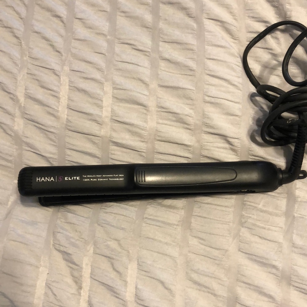 Hair straightener
